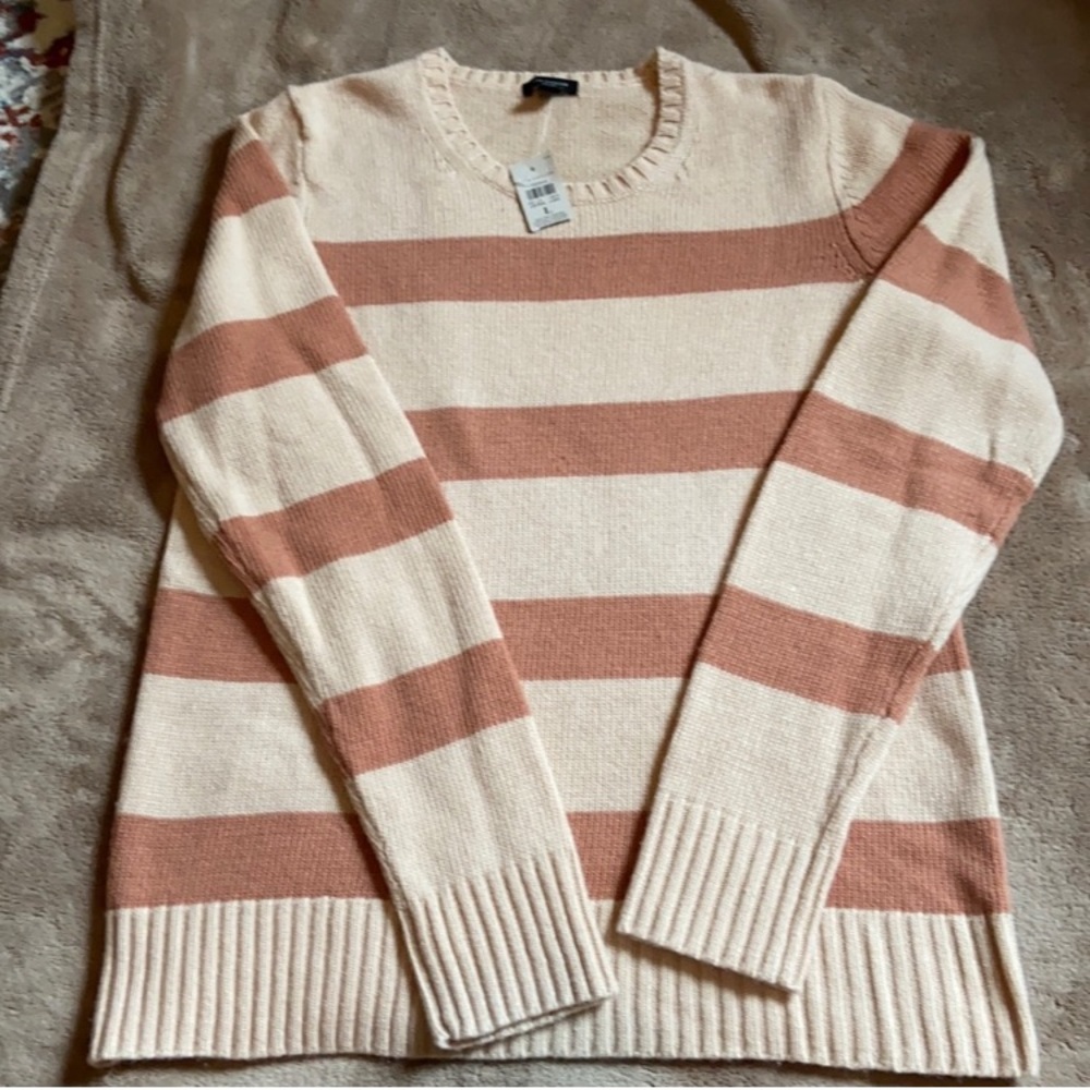 Ann Taylor Sweater. Beautiful colors for fall!